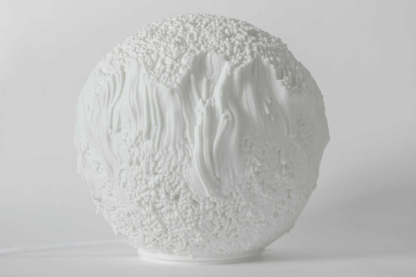 O9 Reef Sculpted Lamp