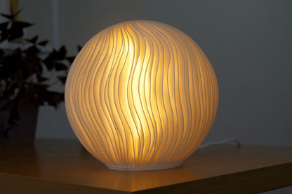 O5 Wind Sculpted Lamp