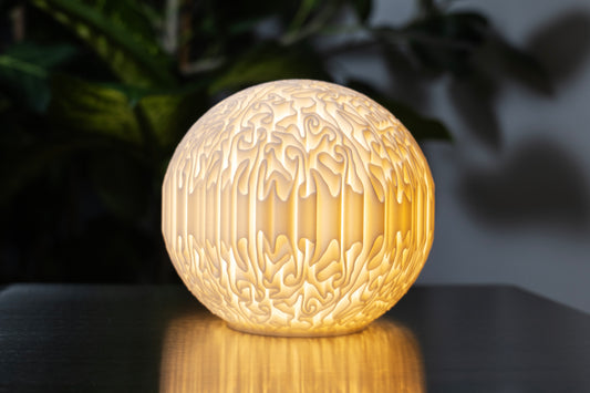 O15-s Biomorphic Mini Lamp